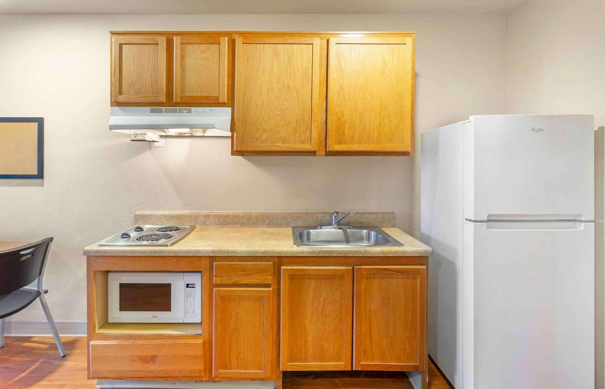 Extended Stay America Select Suites - Wilmington - West Eksteriør bilde